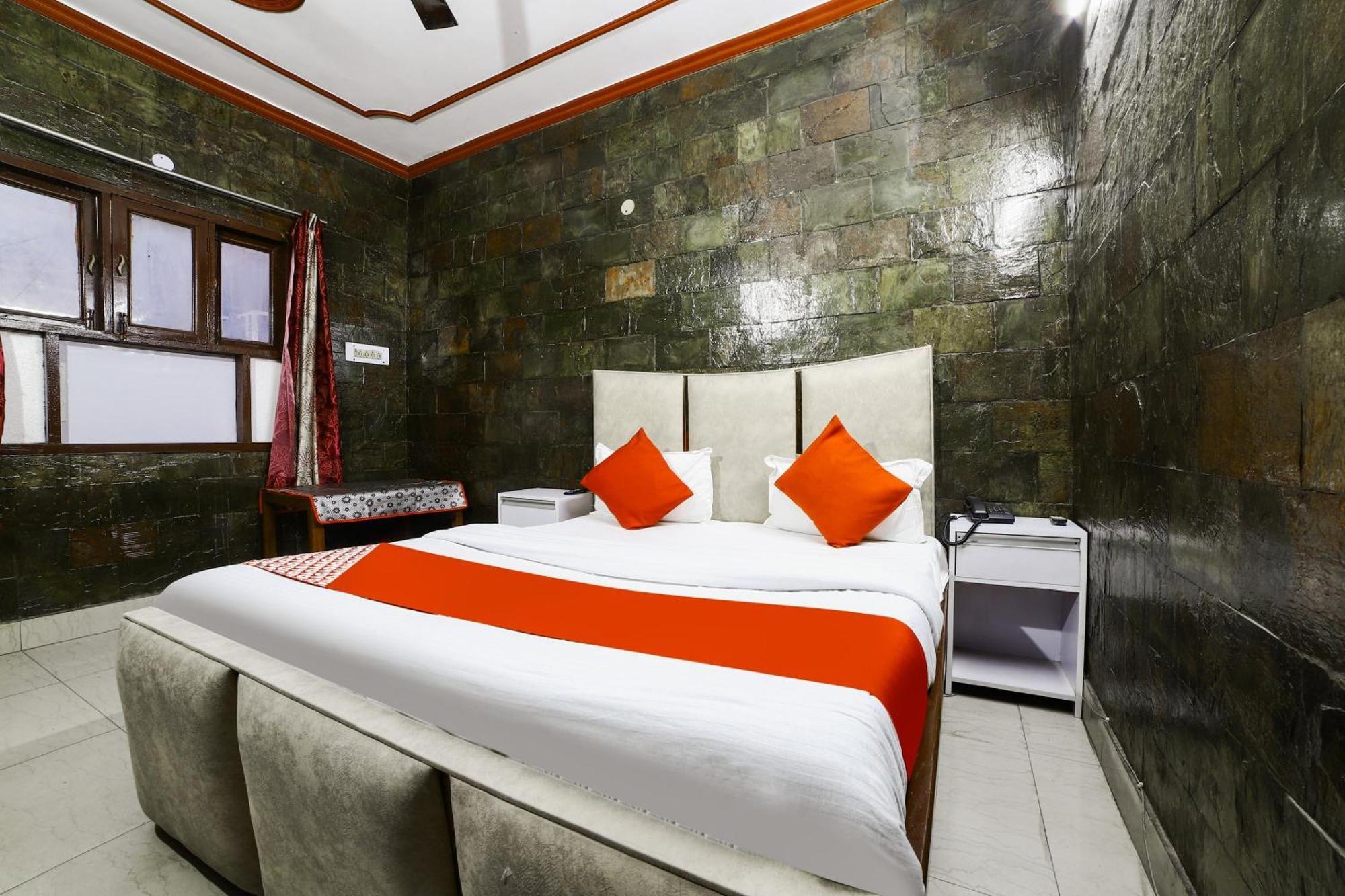 Hotel O Garg Inn New Delhi Ngoại thất bức ảnh