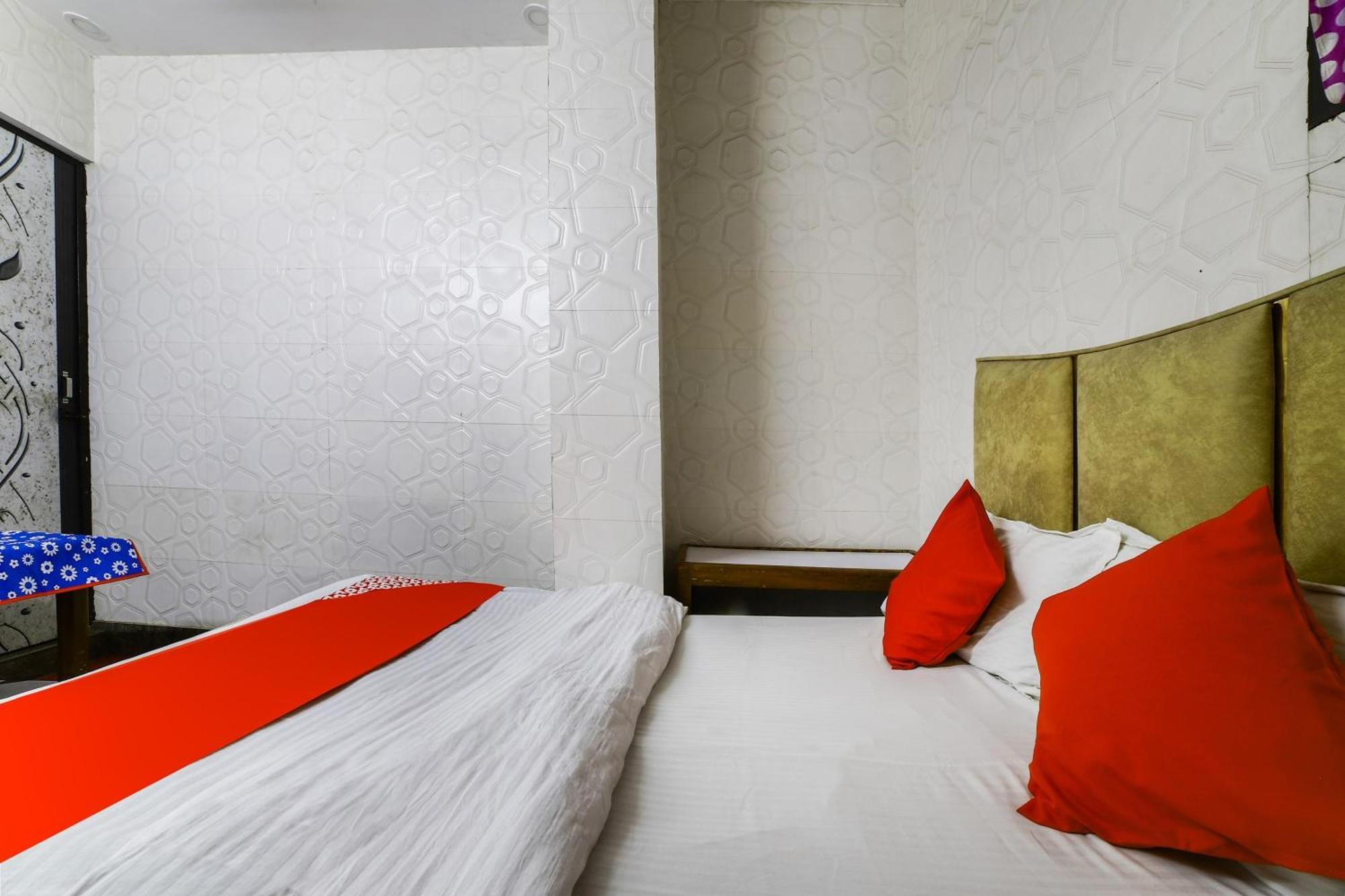 Hotel O Garg Inn New Delhi Ngoại thất bức ảnh